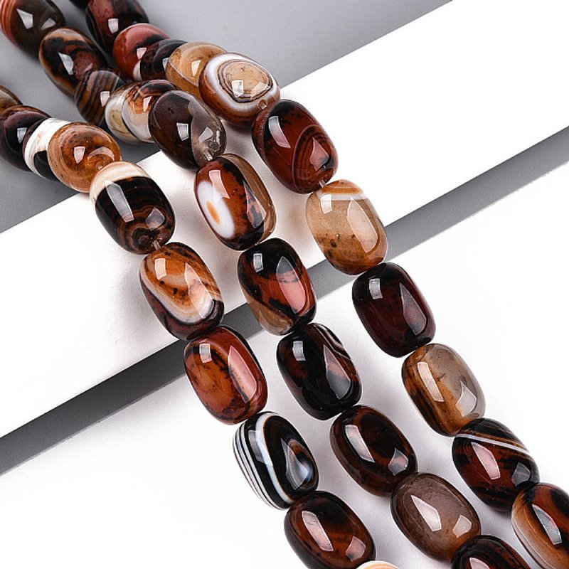 Brins de perles en agate naturelle, teintées, marron saddle, 22pcs — Perles à bijoux