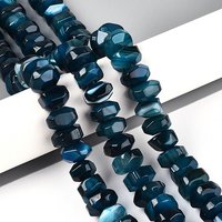 Brins de perles d'agate naturelle, teintées, facettées, bleu marine — Perles à bijoux