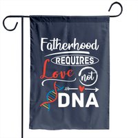 Drapeau de jardin Adoption : La paternité nécessite de l'amour, pas de l'ADN — Drapeaux décoratifs