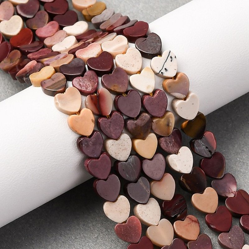 Brins de perles Mookaite naturelles en forme de cœur, 6-6.5mm, 68-70pcs — Perles à bijoux