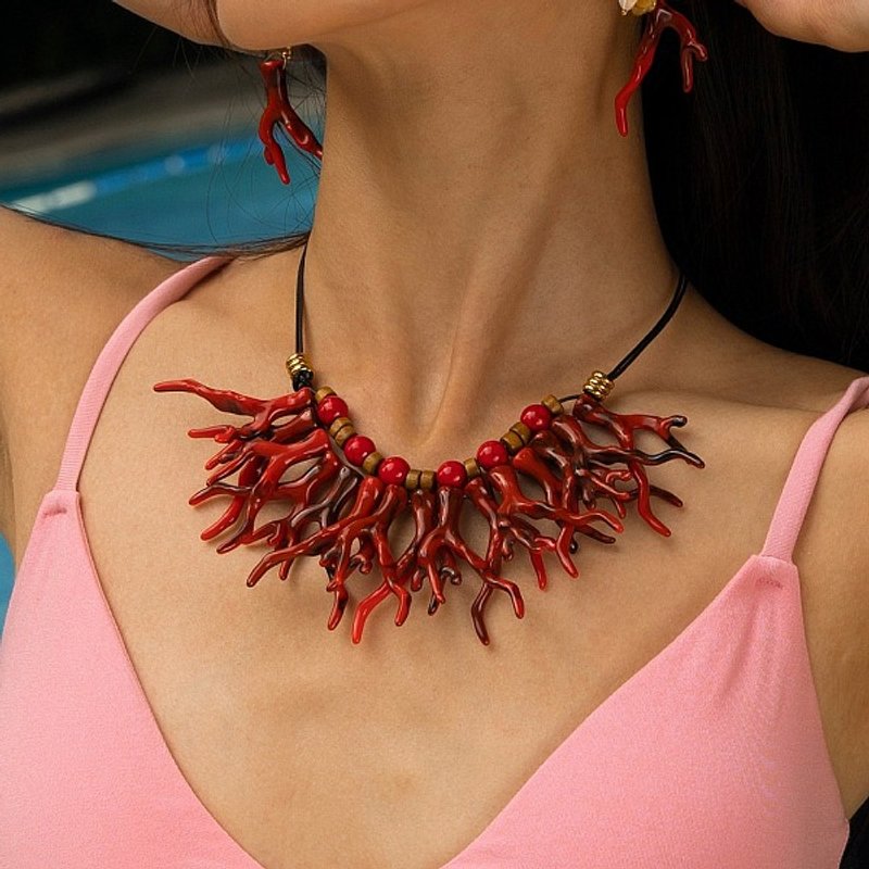 Collier Pendentif en Bois et Corail Acrylique d'Été — Collier pendentif