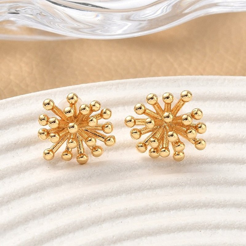 Brass Flower Stud Earrings, Nickel Free, 18K Gold Plated — Costume Jewelry