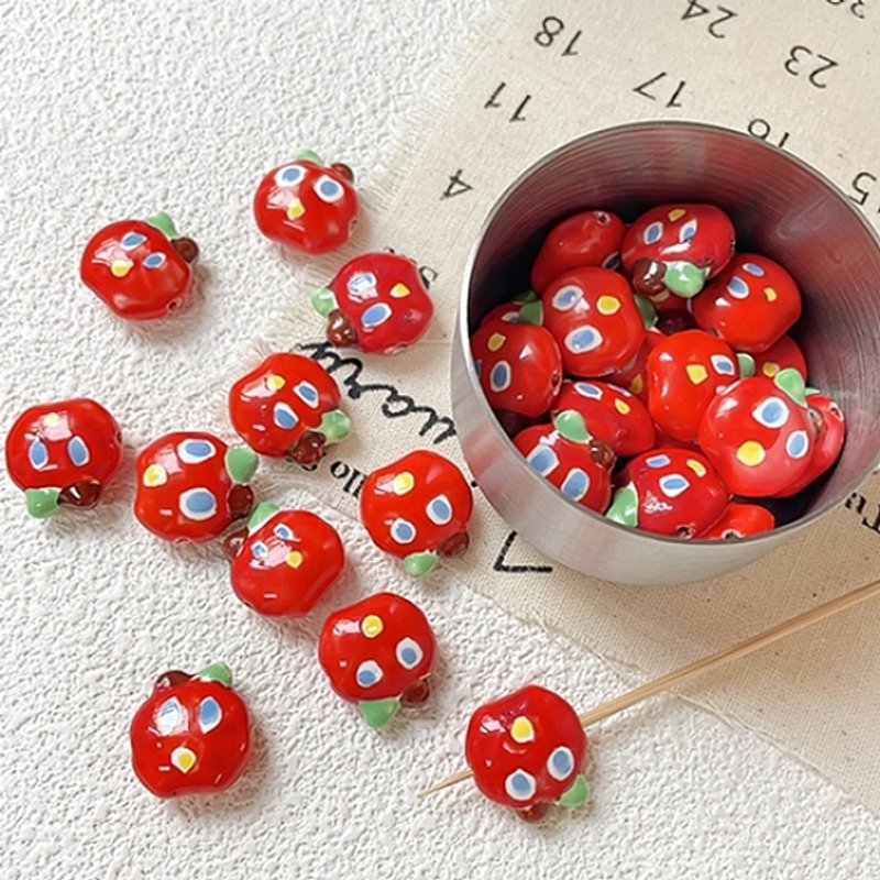 Perles en porcelaine faites à la main, pomme, Famille Rose, rouge — Perles à bijoux
