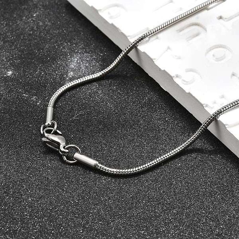 Collier en chaîne serpent en acier inoxydable 304 avec fermoir à homard — Collier pendentif