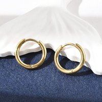 Boucles d'oreilles Huggie en acier inoxydable 304 avec plaquage ionique 14mm