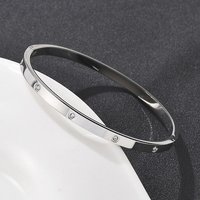 Bracelets en Acier Inoxydable avec Strass pour Femmes — Bracelet Femme