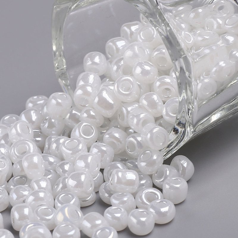 Ceylon Round White Glass Seed Beads 4mm, Hole 1.5mm, 4500pcs/pound — Jewelry Beads