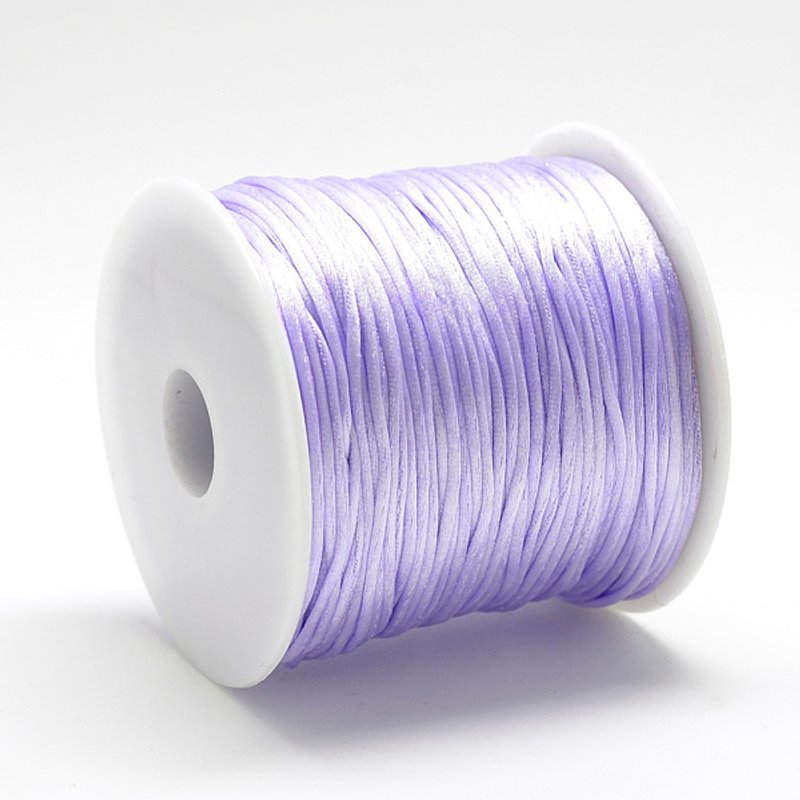Cordon en satin Rattail en nylon, prune, 1mm, 76,55 verges