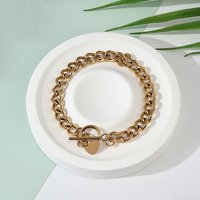 Bracelet en Acier Inoxydable Curb avec Charme en Forme de Cœur — Bracelet Femme