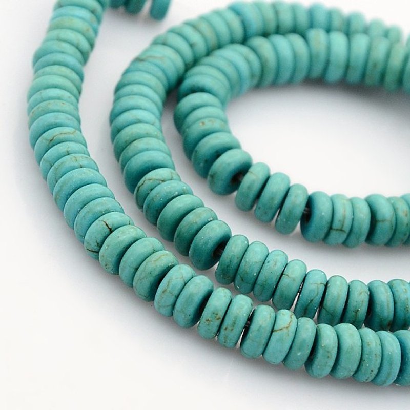 Brins de perles heishi en turquoise synthétique, 168pcs — Perles à bijoux