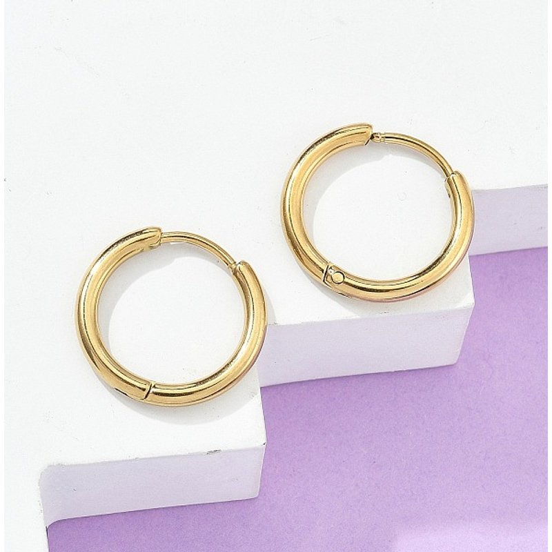 Boucles d'oreilles huggie en acier inoxydable 304 avec placage ionique — Boucles d'oreilles créoles