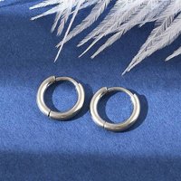 Boucles d'oreilles huggie en acier inoxydable 202, hypoallergéniques — Boucles d'oreilles créoles