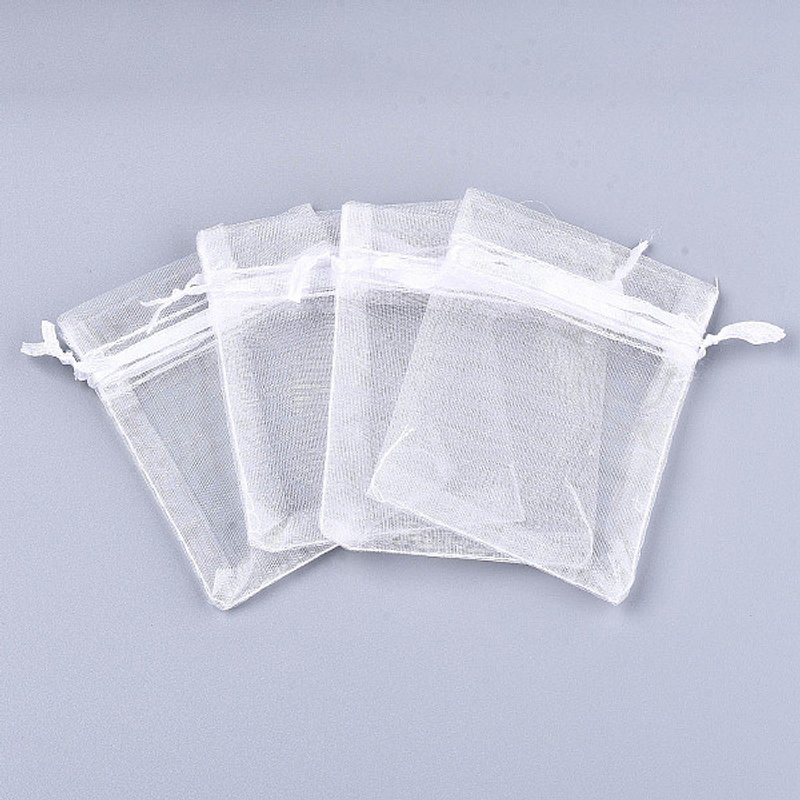 Sacs en Organza avec Cordon pour Mariages et Fêtes — Rangement et présentation