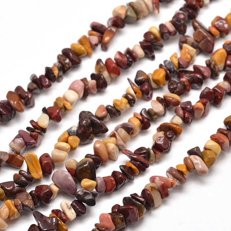 Fils de perles en chip de Mookaite naturel, 5-8mm, 31.5 pouces — Perles à bijoux