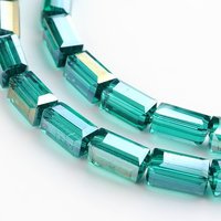 Brins de perles en verre cuboïdes facettées plaquées AB, teal — Perles à bijoux