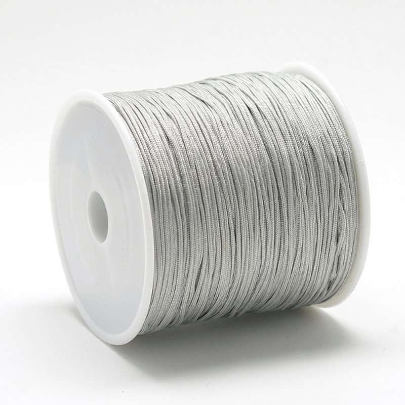 Fil en nylon cordon de nouage chinois gris clair 0.4mm 174.98 verges — Chaînes, fils et cordons