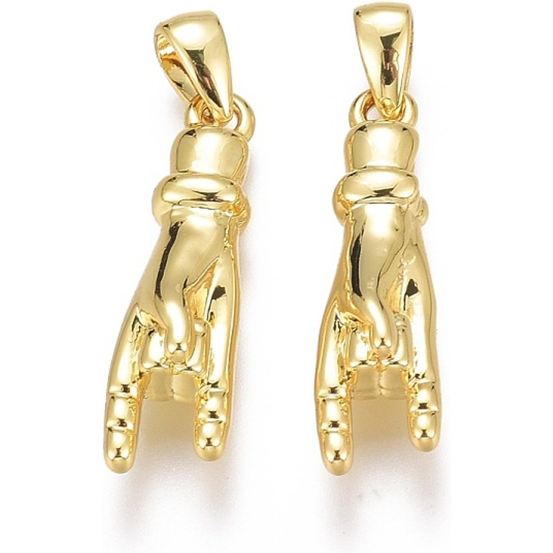 Pendentifs en laiton Mano Cornuto Main italienne plaqué or 18K — Breloques et pendentifs
