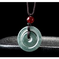 Collier Pendentif Donut en Jade Naturel avec Corde Ajustable — Collier pendentif