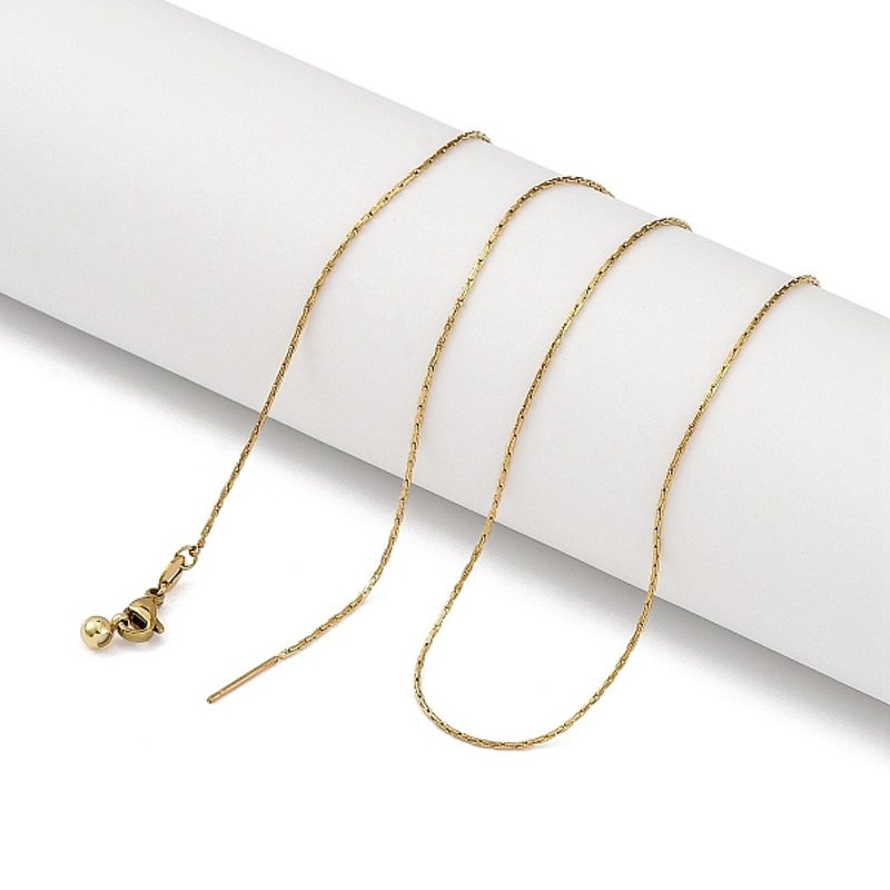 Collier Chaîne Boston en Acier Inoxydable 304 Ion Plaing(IP) pour Femmes — Collier pendentif