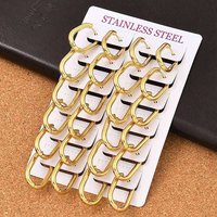 Boucles d'oreilles ovales Huggie en acier inoxydable 202 avec plaquage en or 18K — Boucles d'oreilles créoles