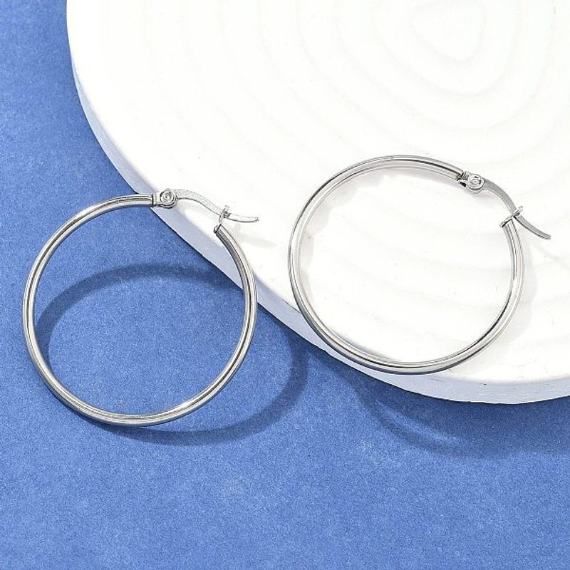 Boucles d'oreilles créoles hypoallergéniques en acier inoxydable — Boucles d'oreilles créoles