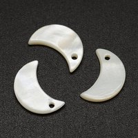 Charms en Coquillage d'Eau Douce Moon, Blanc Crème, 13x8x1mm — Breloques et pendentifs
