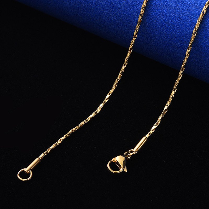 Collier en chaîne Boston en acier inoxydable 304 avec plaquage PVD — Collier pendentif