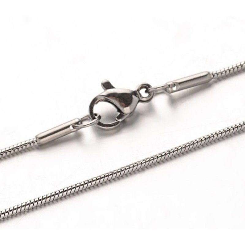Collier en chaîne serpent en acier inoxydable 304 avec fermoir à ressort — Collier pendentif