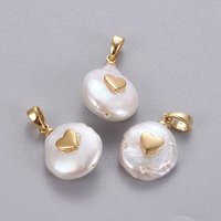Pendants en perles d'eau douce cultivées naturelles avec attaches en laiton — Breloques et pendentifs