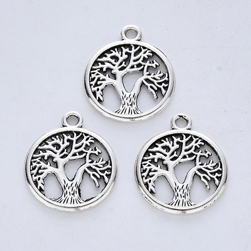 Pendentif en alliage de style tibétain avec arbre de vie, argent antique — Breloques et pendentifs