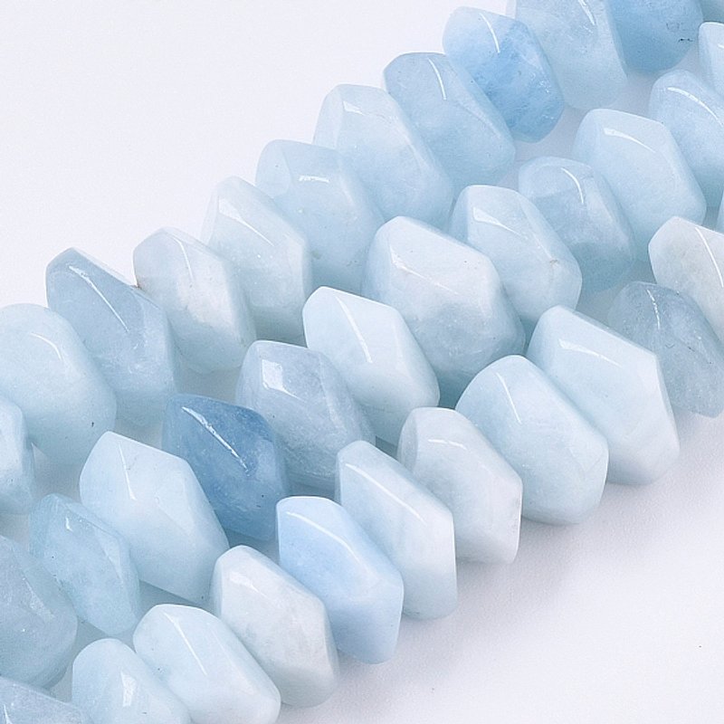 Fils de perles d'aigue-marine naturelles, nuggets, facettés, 9,5-11x6-7mm — Perles à bijoux