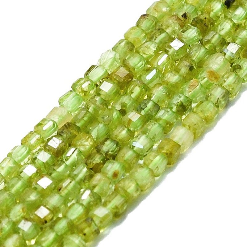 Brins de perles de péridot naturel, cube facetté, 2x2mm, 182pcs — Perles à bijoux
