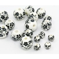 Handmade Printed Flower Porcelain Beads, Round, Black & White — Jewelry Beads