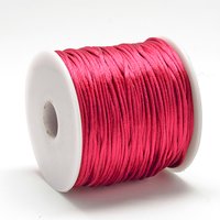 Corde satin Rattail en nylon, cerise, 1mm, 76,55 verges — Chaînes, fils et cordons