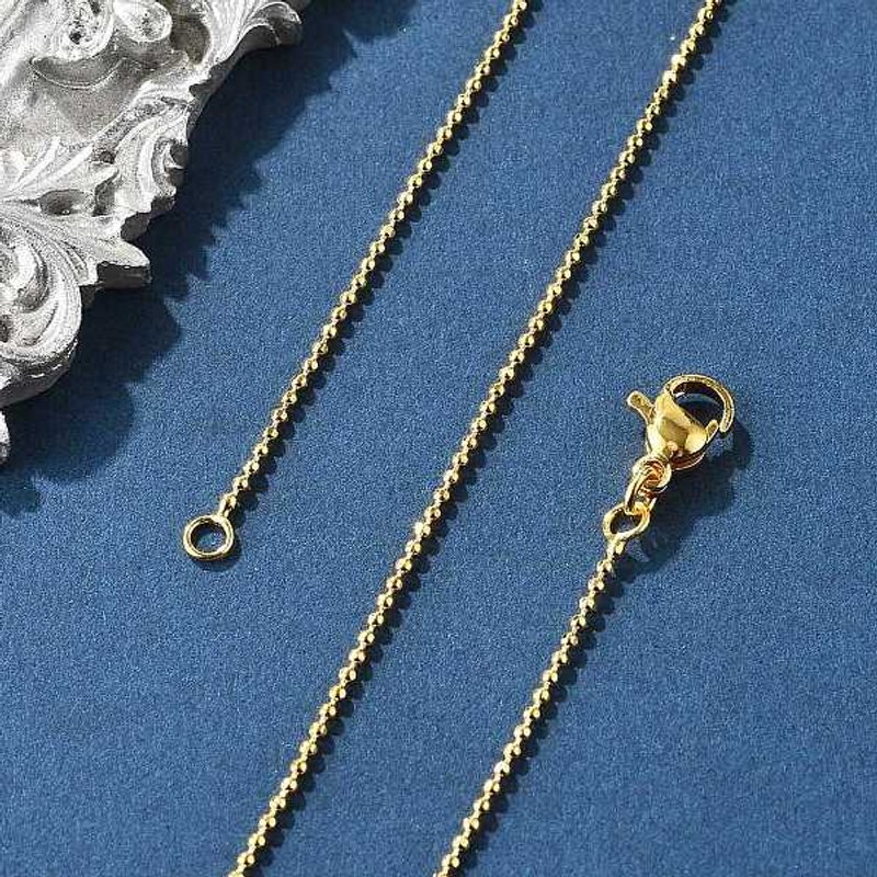 Collier en Chaîne à Boules en Laiton avec Fermoir Mousqueton, Plaqué Or 18K — Collier pendentif