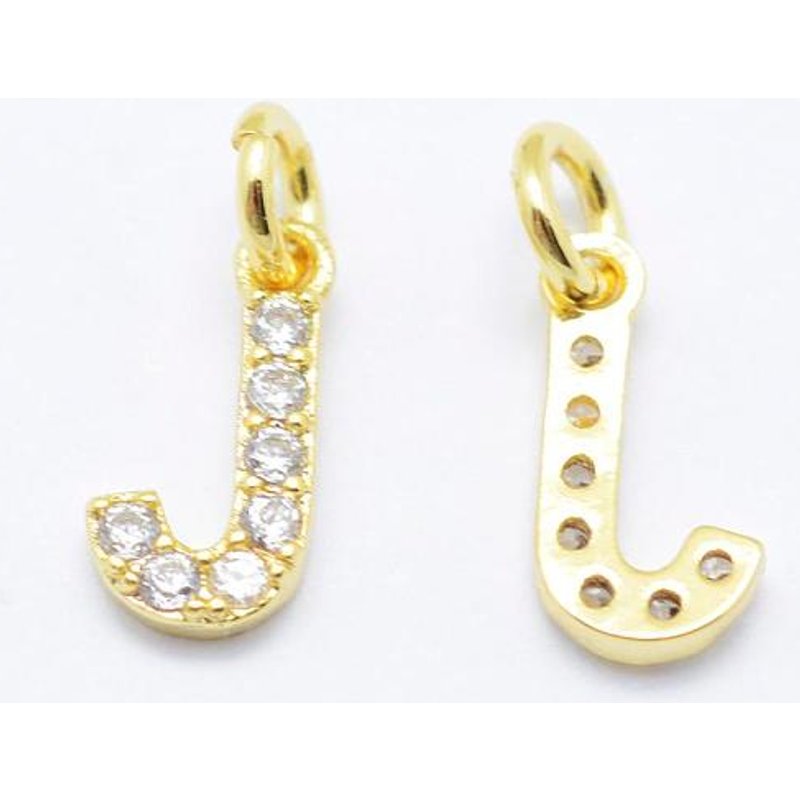 Charm en Zircon Cubique Grade AAA Micro Pave, Lettre J — Breloques et pendentifs