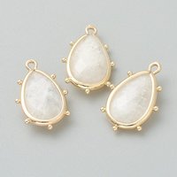 Pendants en Pierre de Lune Blanche en Forme de Goutte avec Bord en Laiton