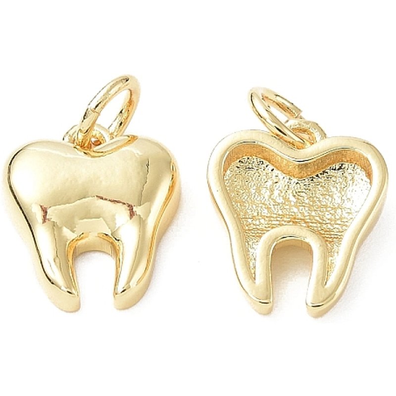 Pendentif en laiton écologique en forme de dent, plaqué or 18K — Breloques et pendentifs