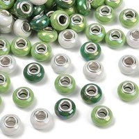 Perles Européennes en Résine Opaque avec Cœurs en Laiton Argenté — Perles à bijoux