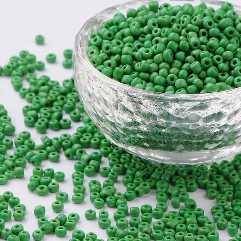 PandaHall Perles de Verre, Vert Pâle, 3mm, Trou de 1mm, 10000pcs/livre — Perles à bijoux