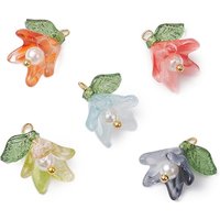 Pendants en verre soufflé à la main - Charms fleur de lys verdâtre — Breloques et pendentifs