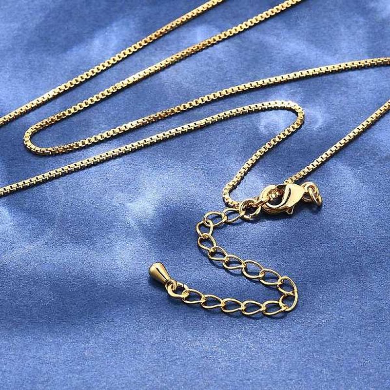Collier en Chaîne en Laiton Plaqué Or 18K avec Fermoir à Homard — Collier pendentif