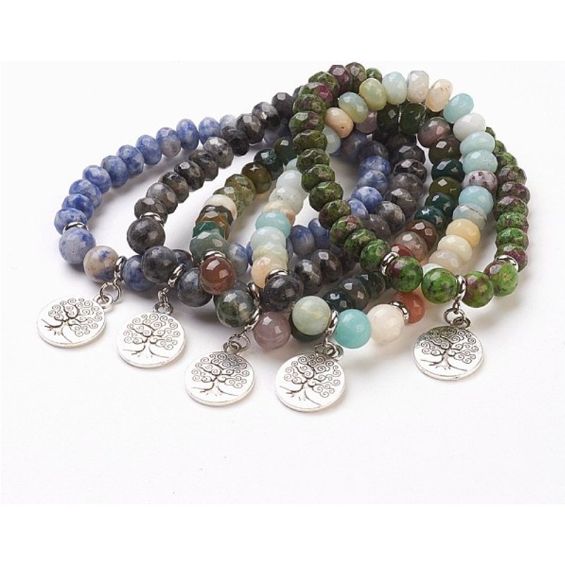 Bracelet en perles de pierres naturelles avec pendentif arbre — Bracelet Femme