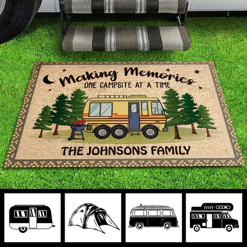 Souvenirs au Camping - Tapis Décoratif Personnalisé — Tapis