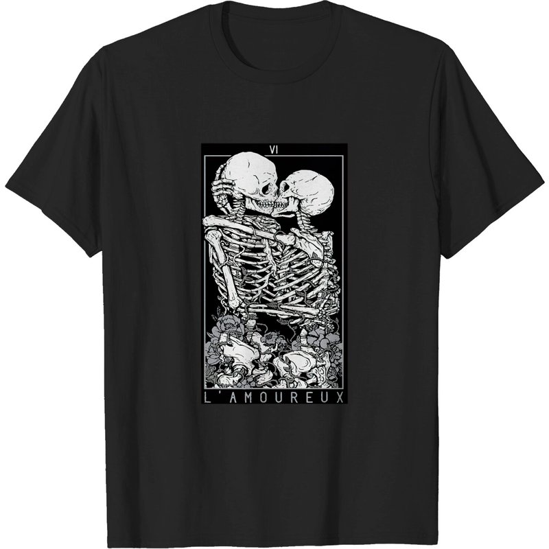 Tarot Card Kissing Skeleton Love Skull Bones T-shirt for Men — Mens T Shirts