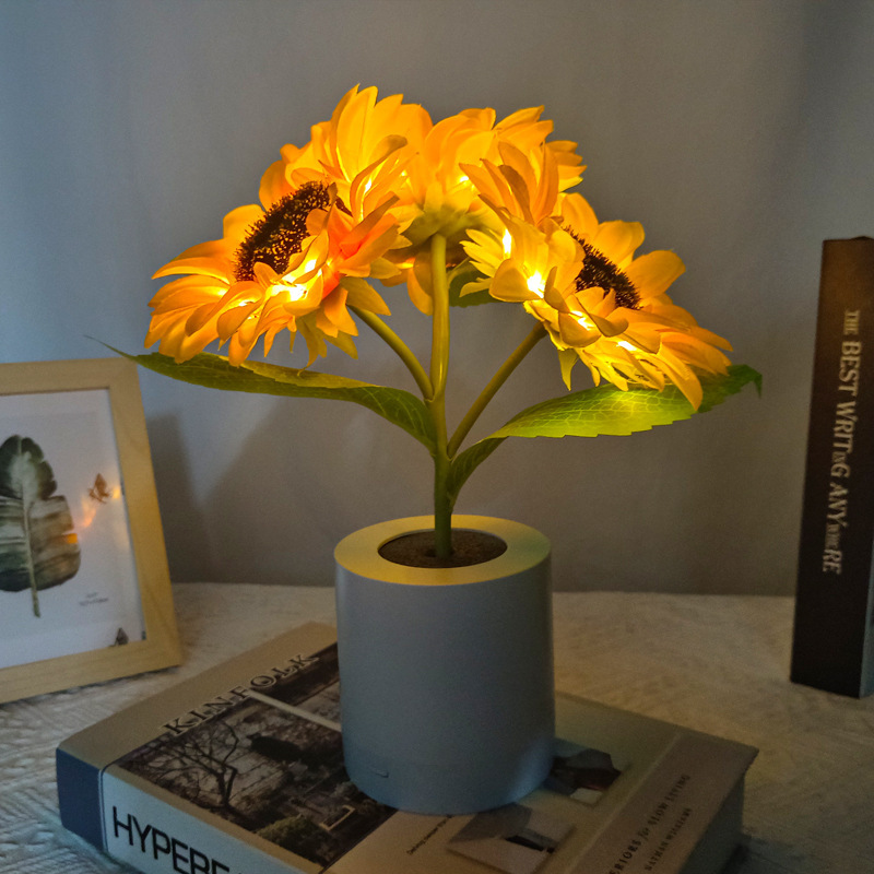 Rechargeable Sunflower LED Decorative Table Lamp — Gift Cards