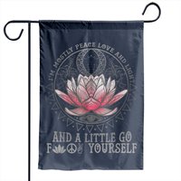 Drapeaux de jardin Lotus Femmes Paix Amour Lumière & Petit Va Te Faire Foutre — Drapeaux décoratifs