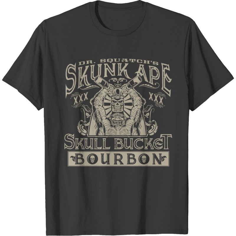T-shirt Dr. Squatch Skunk Ape Skull Bucket Bourbon pour hommes — T-shirts pour hommes