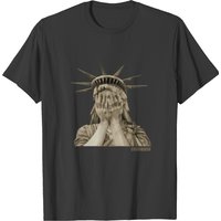 Lady Liberty Men's T-Shirt in Black