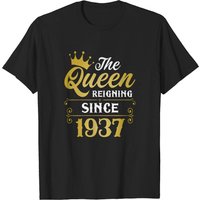 The Queen Reigning Since 1937 Men's T-Shirt